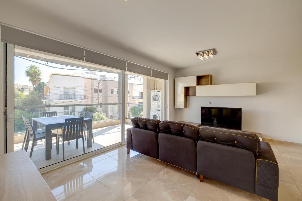 Saint Julian's Marvellous 3Br Apartment In Central St Julians מראה חיצוני תמונה