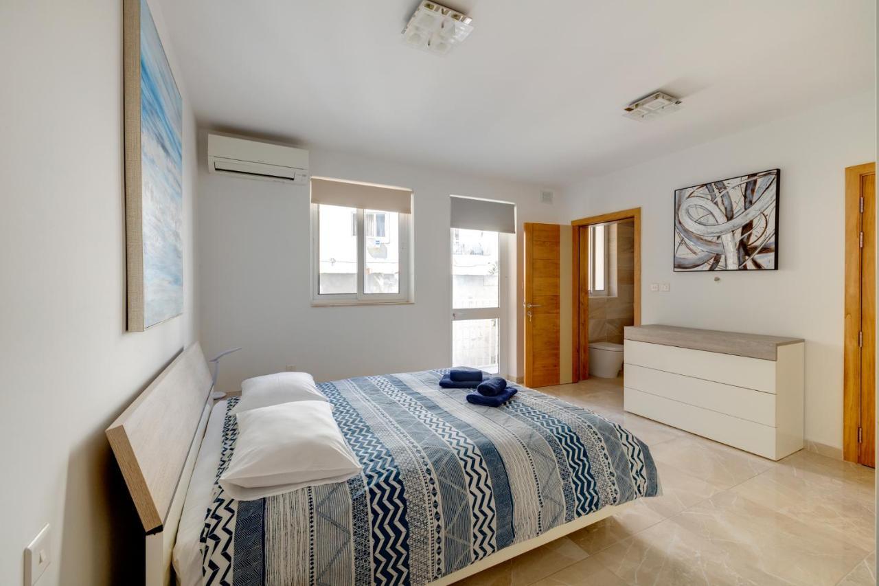 Saint Julian's Marvellous 3Br Apartment In Central St Julians מראה חיצוני תמונה